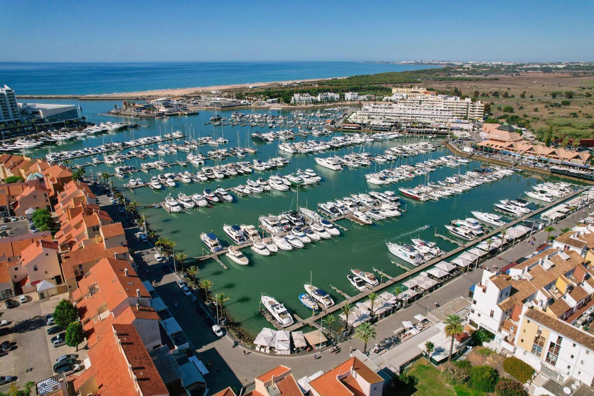 Apartment Centralgarve - Elegant And Cosy In The Heart Of - Aldeia Do Mar T0 *